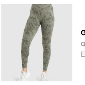 Gymshark Adapt Camo Seamless Leggings - Green - Size XS